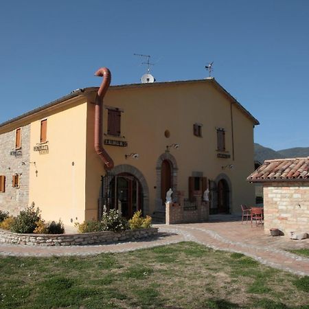 Tenuta Le Garzaie - Villa Furlo Fermignano Esterno foto